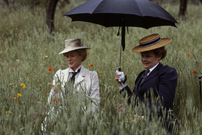 A Room with a View - Van film - Maggie Smith, Judi Dench