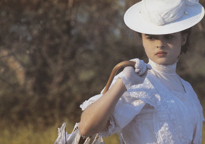 Zimmer mit Aussicht - Filmfotos - Helena Bonham Carter