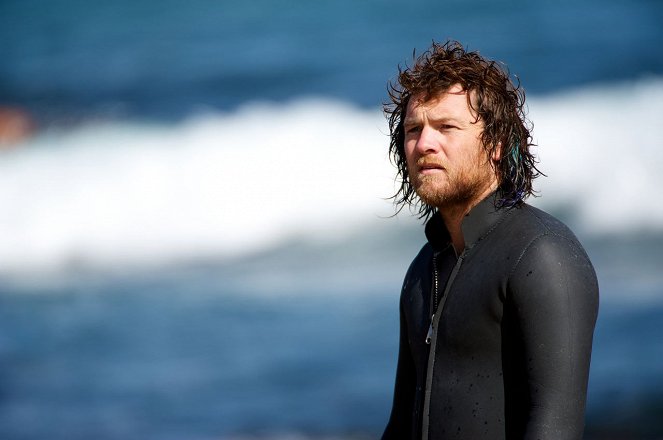 Hullámok hátán - Filmfotók - Sam Worthington