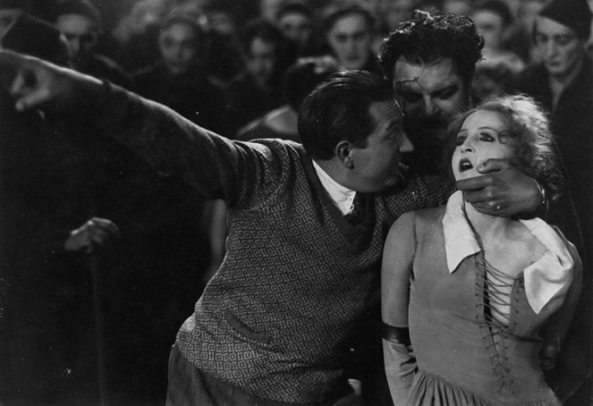 Metropolis - Dreharbeiten - Fritz Lang, Heinrich George, Brigitte Helm