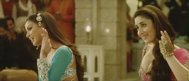 Agent Vinod - Z filmu - Maryam Zakaria, Kareena Kapoor