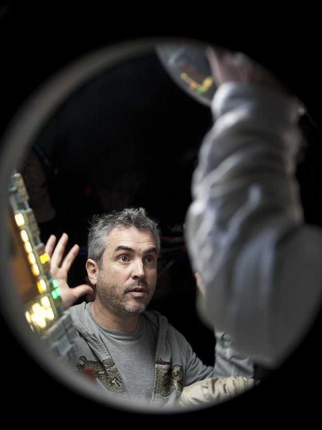 Gravitace - Z natáčení - Alfonso Cuarón