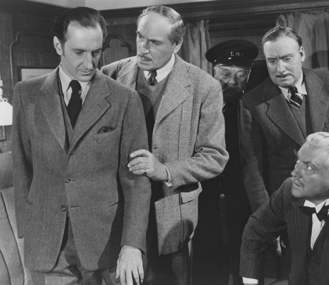 Sherlock Holmes: Pociąg do Edynburga - Z filmu - Basil Rathbone, Dennis Hoey, Billy Bevan, Alan Mowbray, Nigel Bruce