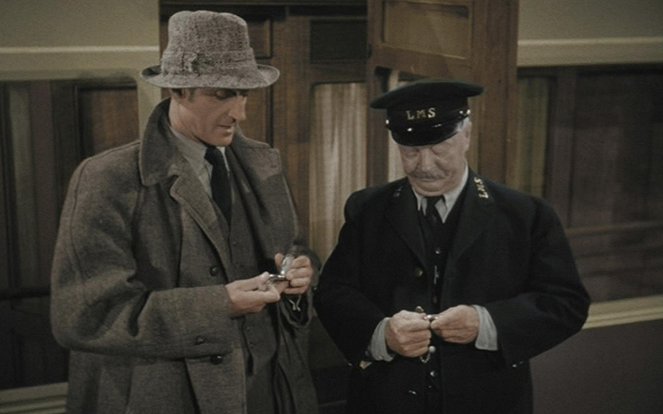 Sherlock Holmes: Pociąg do Edynburga - Z filmu - Basil Rathbone, Billy Bevan