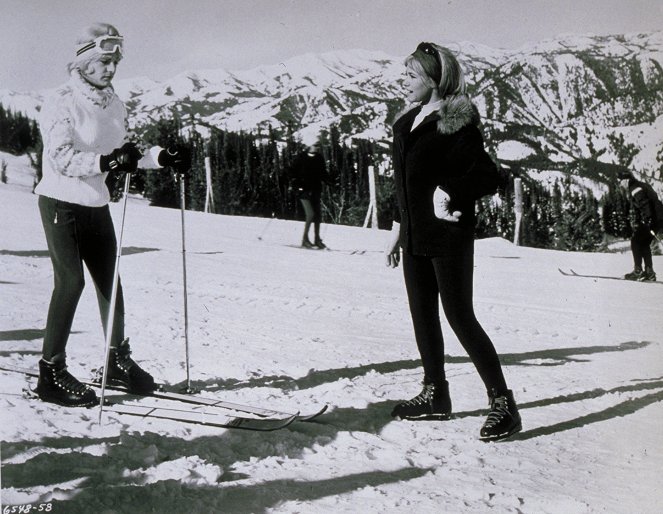 Ski Party - Do filme - Frankie Avalon, Bobbie Shaw Chance