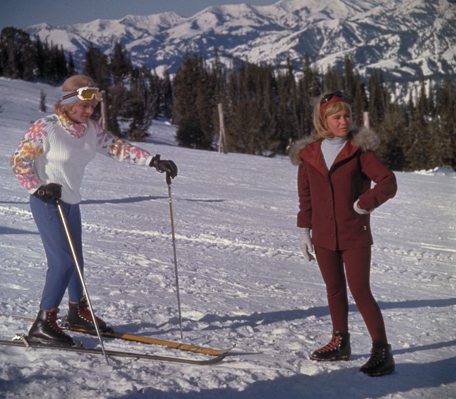 Ski Party - Do filme - Frankie Avalon, Bobbie Shaw Chance