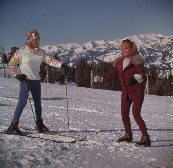 Ski Party - Filmfotók - Frankie Avalon, Bobbie Shaw Chance