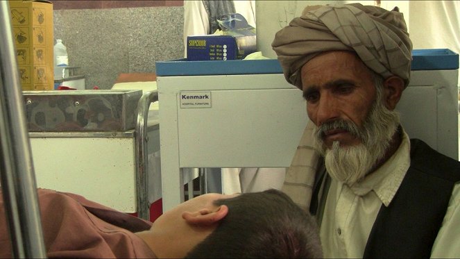 Far from Afghanistan - Filmfotók