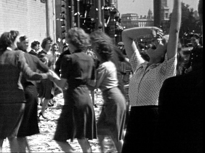 The Spirit of '45 - Filmfotók