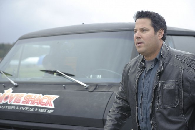 End of the World - De la película - Greg Grunberg