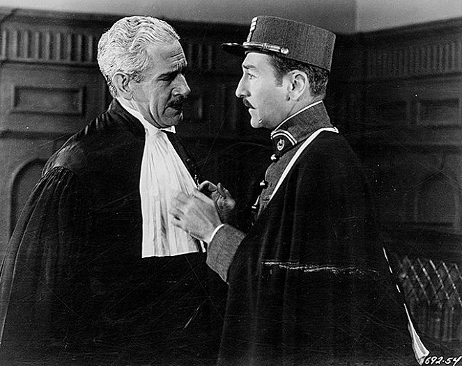 A Night of Mystery - Film - Claude King, Adolphe Menjou