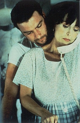 Jeho a její - Z filmu - Liev Schreiber, Caroleen Feeney