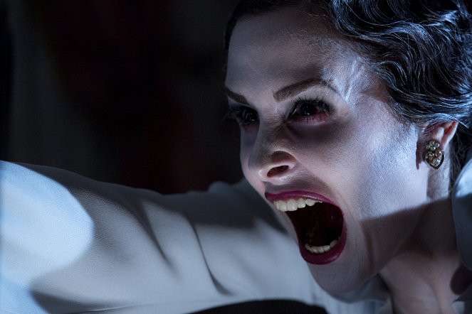 Insidious: Capítulo 2 - Do filme - Danielle Bisutti