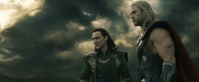 Thor - The Dark Kingdom - Filmfotos - Tom Hiddleston, Chris Hemsworth