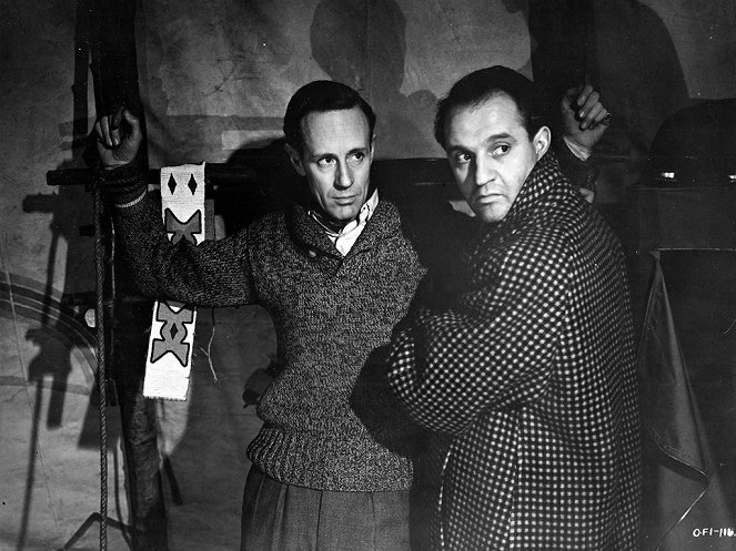 Los invasores - De la película - Leslie Howard