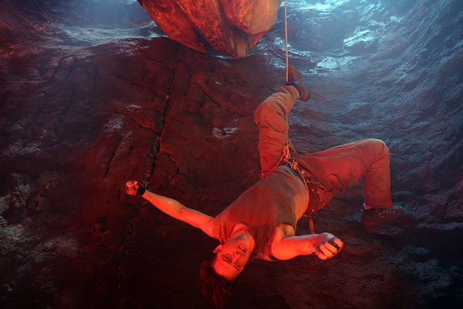 Journey to the Center of the Earth - Photos - Brendan Fraser
