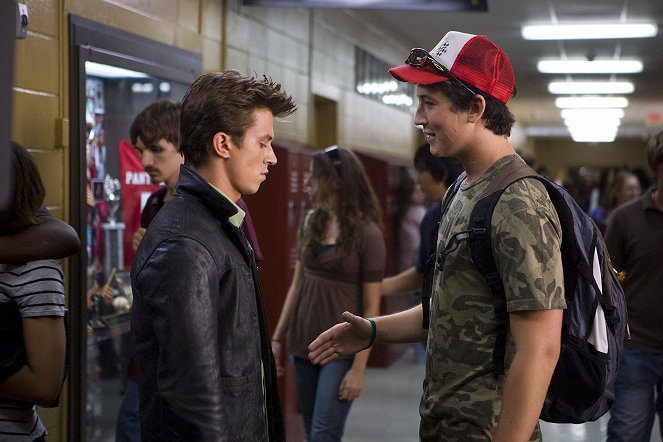 Footloose - Van film - Kenny Wormald, Miles Teller