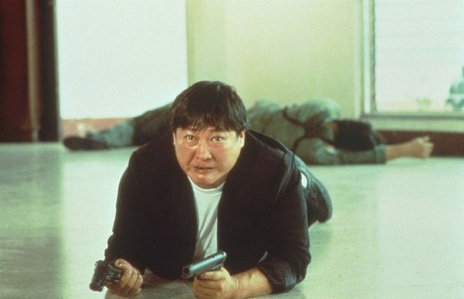 Jackie Chan Is the Prisoner - Photos - Sammo Hung
