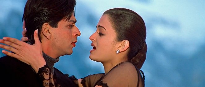 Miłość żyje wiecznie - Z filmu - Shahrukh Khan, Aishwarya Rai Bachchan