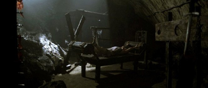 Torture Chamber - Kuvat elokuvasta