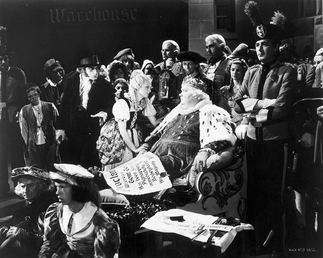 Laurel et Hardy : La marche des soldats de bois - Film - Charlotte Henry