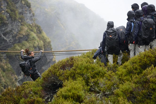 Get Out Alive with Bear Grylls - Filmfotos - Bear Grylls