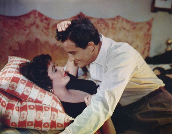 Rhapsody - Filmfotók - Elizabeth Taylor, Vittorio Gassman