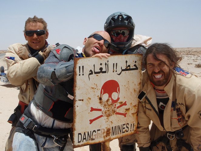 Mad Way South – The Sahara Challenge - De filmes