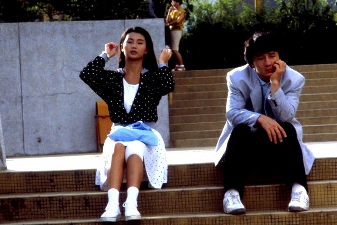 Superpolicía en apuros - De la película - Maggie Cheung, Jackie Chan