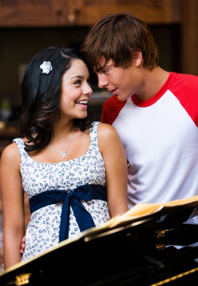 High School Musical 2 - De la película - Vanessa Hudgens, Zac Efron