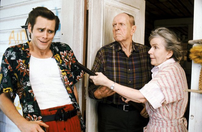 Ace Ventura - Állati nyomozó - Filmfotók - Jim Carrey, Alice Drummond