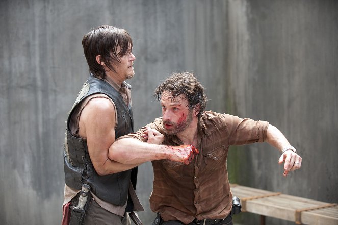 The Walking Dead - Isolation - Photos - Norman Reedus, Andrew Lincoln
