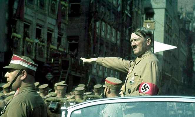 Vojna vo farbe: Adolf Hitler - Z filmu - Adolf Hitler