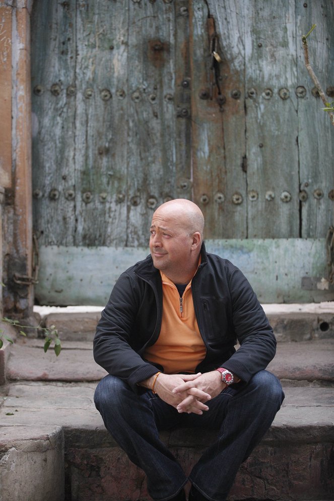 Bizarre Foods with Andrew Zimmern - Photos - Andrew Zimmern