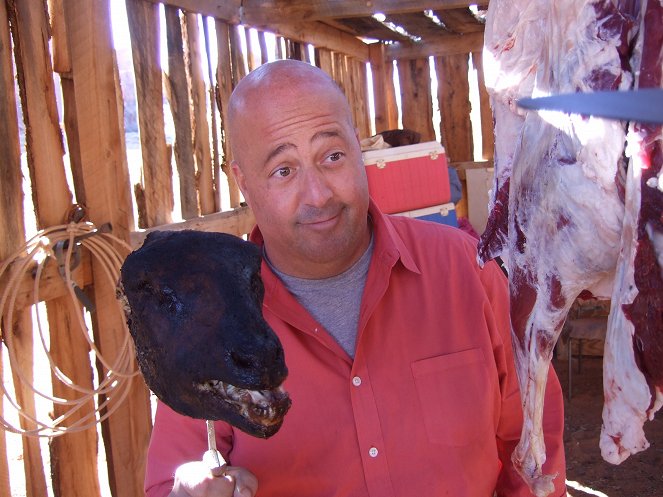 Bizarre Foods with Andrew Zimmern - De la película - Andrew Zimmern