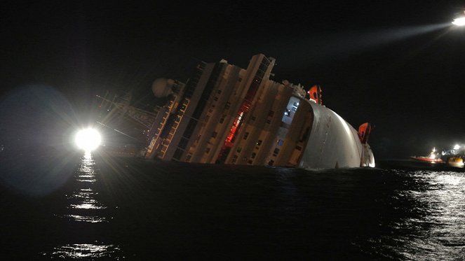 The Sinking of the Concordia: Caught on Camera - Filmfotos