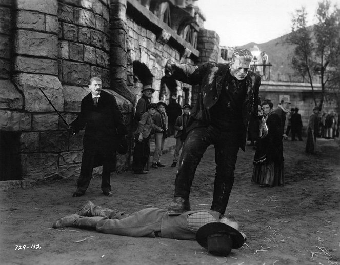 Frankensteinova nevesta - Z filmu - Boris Karloff