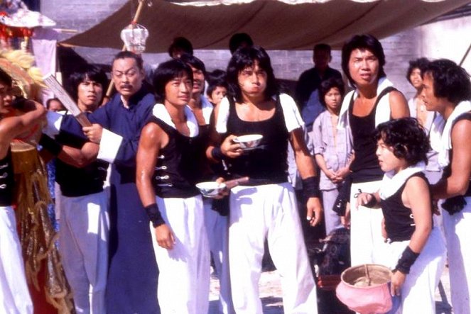 O Duelo dos Grandes Lutadores - Do filme - Feng Tien, Jackie Chan