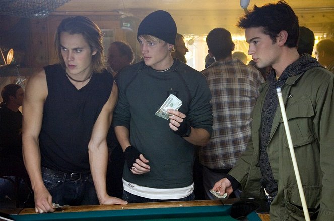 Taylor Kitsch, Toby Hemingway, Chace Crawford