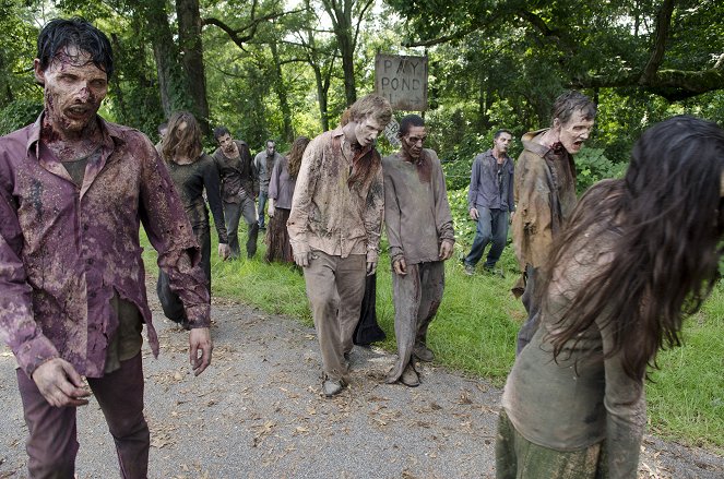 The Walking Dead - Live Bait - Photos