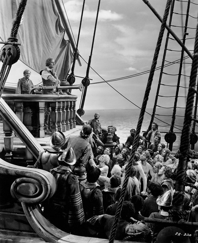 Der Herr der sieben Meere - Filmfotos - Errol Flynn