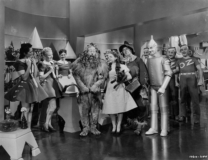 Der Zauberer von Oz - Filmfotos - Bert Lahr, Judy Garland, Ray Bolger, Jack Haley