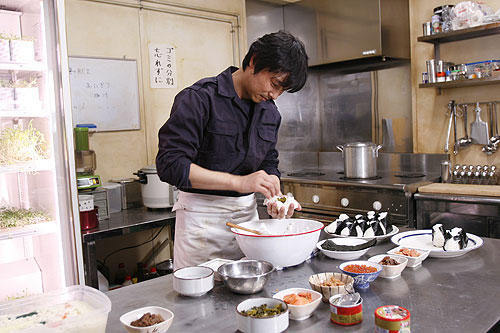 Chef of South Polar, The - Kuvat elokuvasta - 堺雅人