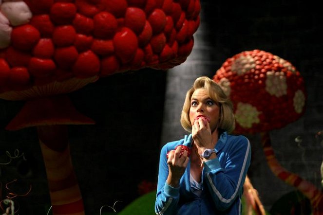 Charlie and the Chocolate Factory - Photos - Missi Pyle