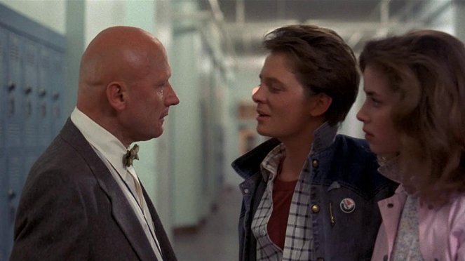 Paluu tulevaisuuteen - Kuvat elokuvasta - James Tolkan, Michael J. Fox, Claudia Wells