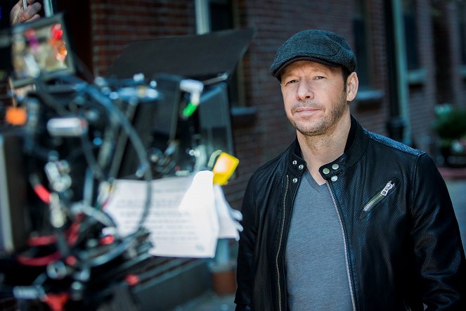 Boston's Finest - Van de set - Donnie Wahlberg