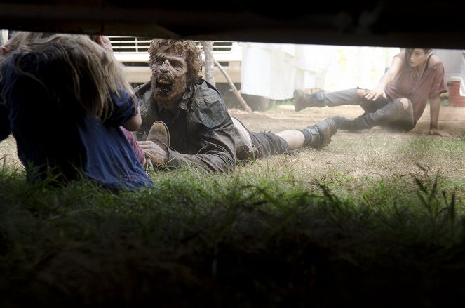 The Walking Dead - Nyomasztó teher - Filmfotók