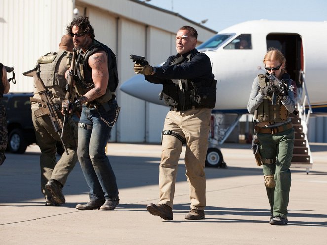 Sabotage - Photos - Joe Manganiello, Arnold Schwarzenegger, Mireille Enos