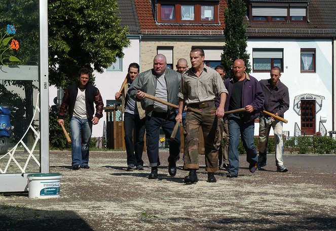 Tatort - Schwelbrand - De la película - Sven Fricke, Georg Blumreiter, Florian Panzner