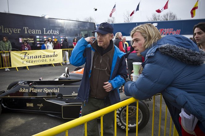 Rush - Tournage - Ron Howard, Chris Hemsworth